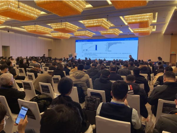 皇冠app手机投注下载