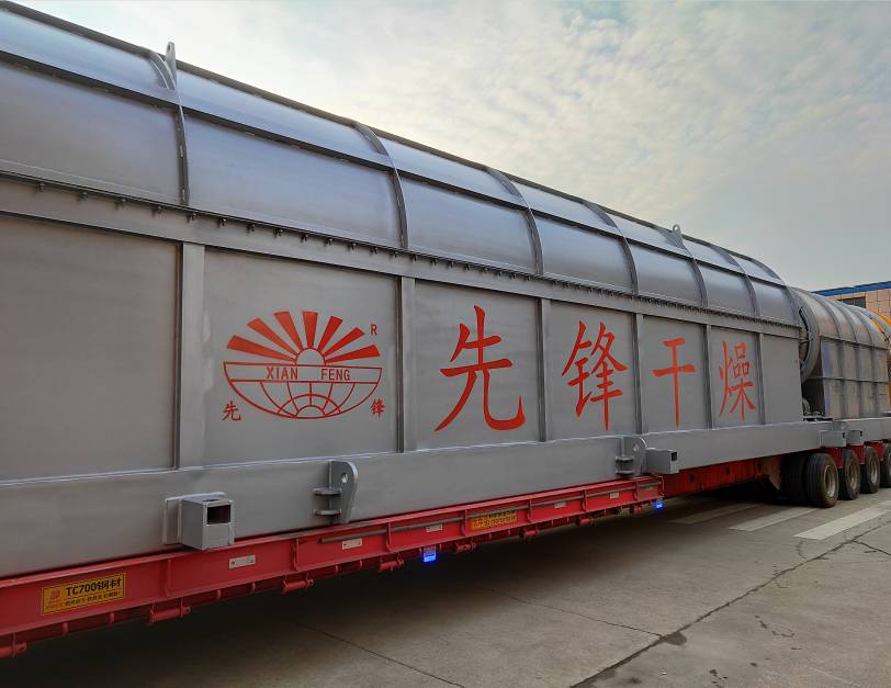 1万吨磷酸铁发货现场