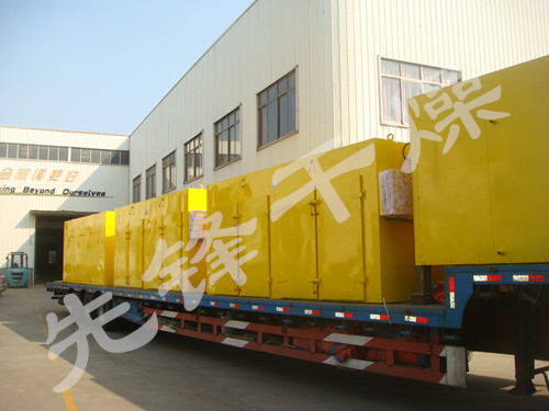 威海佰德信烘箱装车图